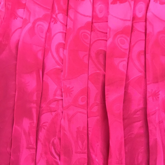 Vintage 1980s Hot Pink Silk Long-sleeve Shirt Size 8. - Picture 7 of 9